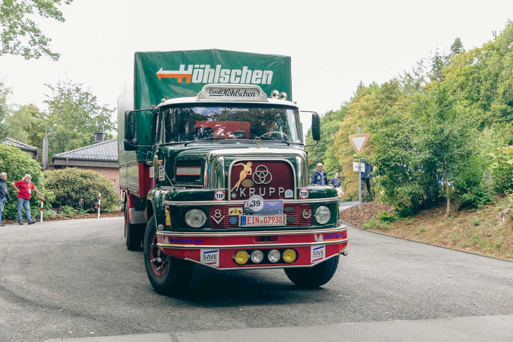 Historic trucks on tour
